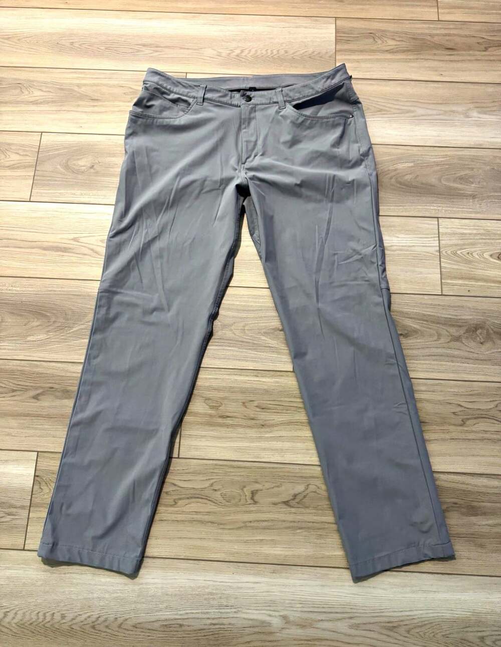 Lululemon ABC Classic Fit5 Pocket Pants Mens 38Tall Gray Stretch Chino Excellent